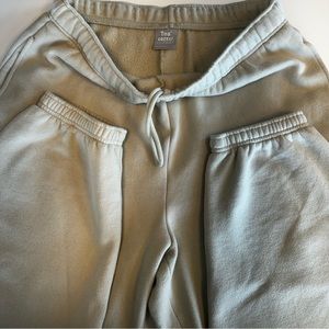 Aritzia TNA Cozy Fleece Mega sweatpants: sand color